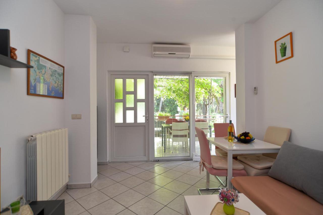 Apartments Marko 1377 Poreč Kültér fotó
